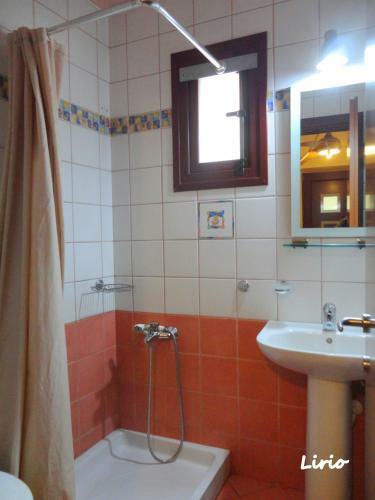 Hostal ??????? ??????/lirio Guest House