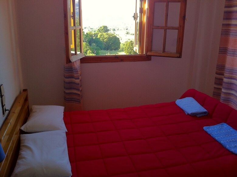 Hostal Dionyssos