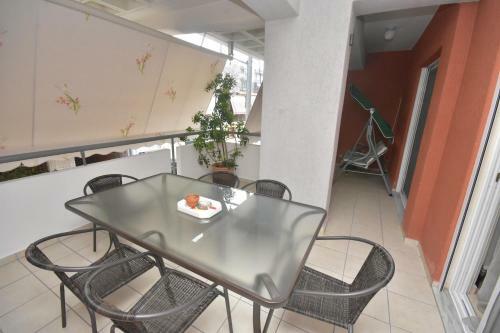 A&j Apartments Athens Airport