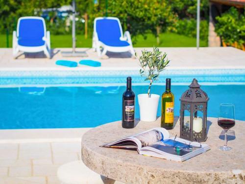 Mitrovici Villa Sleeps 8 Pool Air Con Wifi