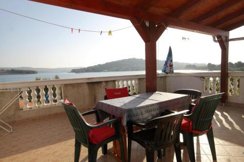 Apartments By The Sea Mrljane, Pasman - 319