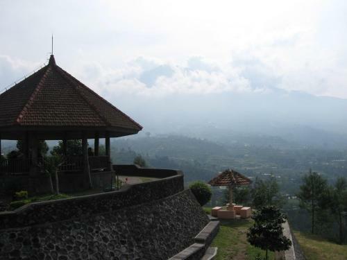 D?emmerick Salib Putih Hotel Salatiga