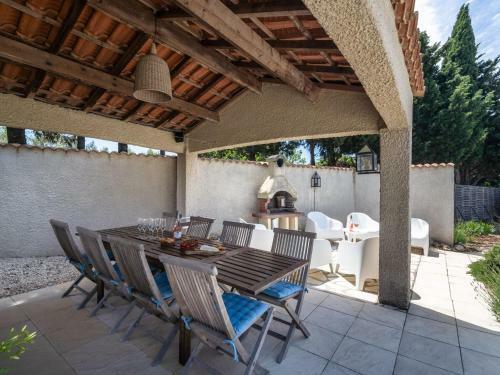 Villa Aux Arbres Verts