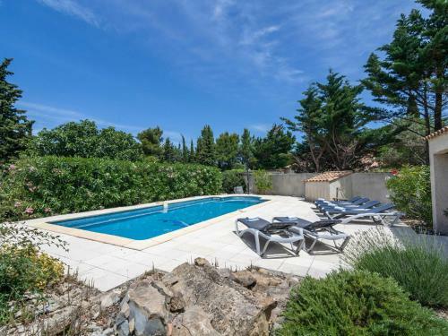 Villa Aux Arbres Verts