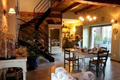 Bed & Breakfast Chambres D?h�tes Du Presbyt�re