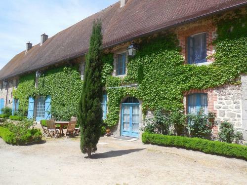 Homestay Ch�teau de Saint-maixant