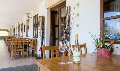 Bed & Breakfast Bikav�lgyi Panzi�
