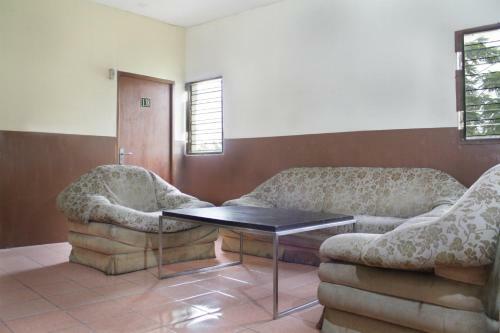 Hotel Oyo 145 Wisma Syariah Cmc