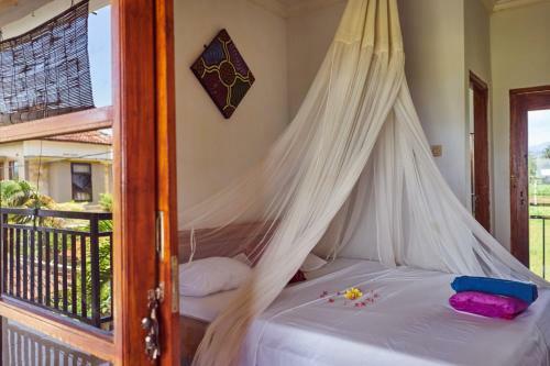 Hostal Padi Surf Villa Medewi