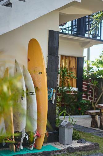 Hostal Padi Surf Villa Medewi