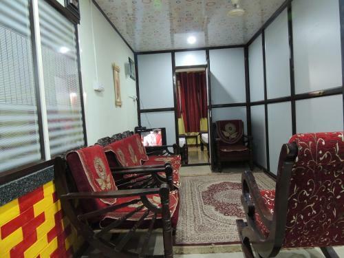 Apartamento Dandeli Home Stay