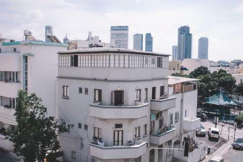 A Luxury 2 Apartments Geola Beach