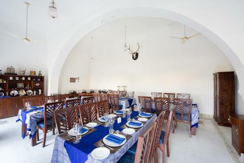 Hotel Bara Bungalow Kalwar, Jaipur - A Rosakue Collection