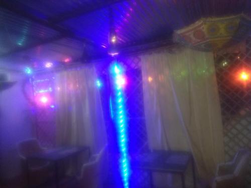 Hostal Bhavyam Homestay &cafe Backpackers Ko