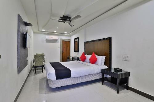 Capital O 38140 Hotel Sukun