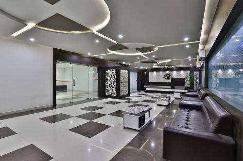 Capital O 38140 Hotel Sukun