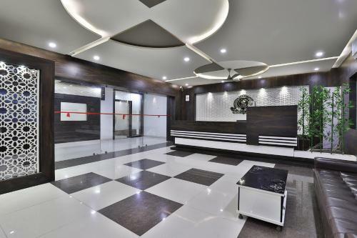 Capital O 38140 Hotel Sukun