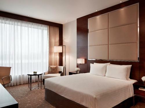 Hotel Courtyard By Marriott Pune Chakan