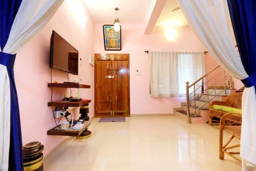 Villa Swasthi Griha