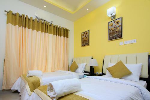 Hotel Two Bedroom Luxury Apartment With Balcony