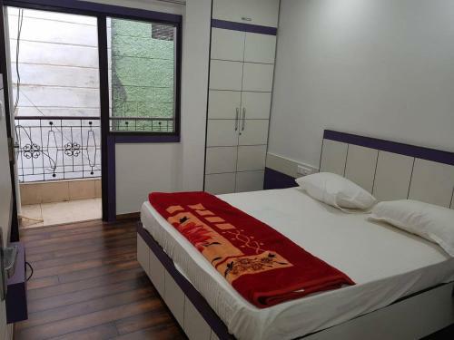 Centrally Located Entire Apartment Near Ito