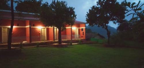 Hotel Serenity Resort Panhala