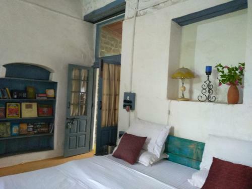 Hostal The Vergomont Holiday Home