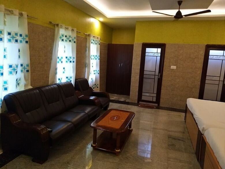 Hotel The Brook Resorts & Spa