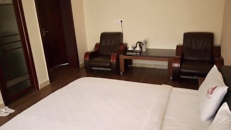 Hotel The Brook Resorts & Spa