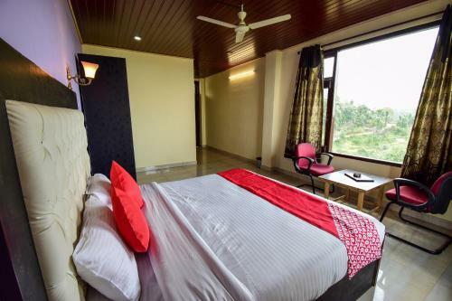 Hotel Oyo 43476 Vatika Resort