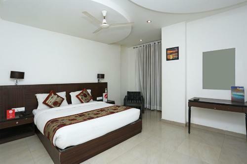 Capital O 3600 Hotel Royal Windsor