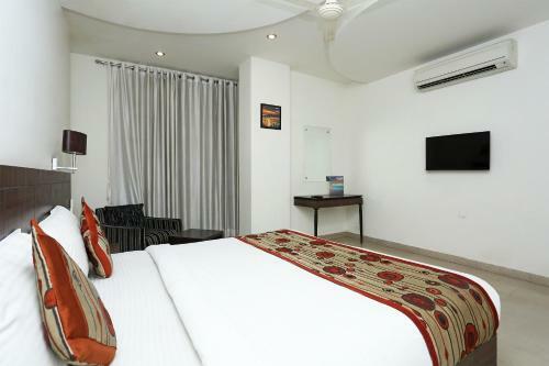 Capital O 3600 Hotel Royal Windsor