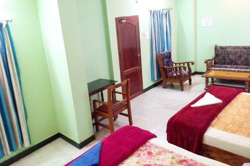 Hotel Ganga Palace
