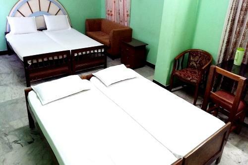 Hotel Ganga Palace