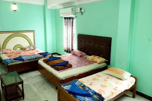 Hotel Ganga Palace