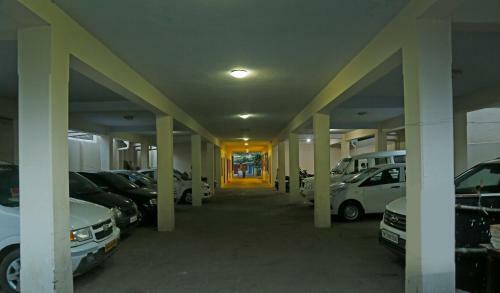 Hotel Ganga Palace