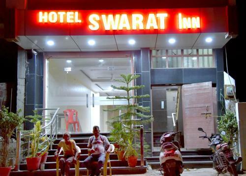 Albergue Hotel Swarat Inn