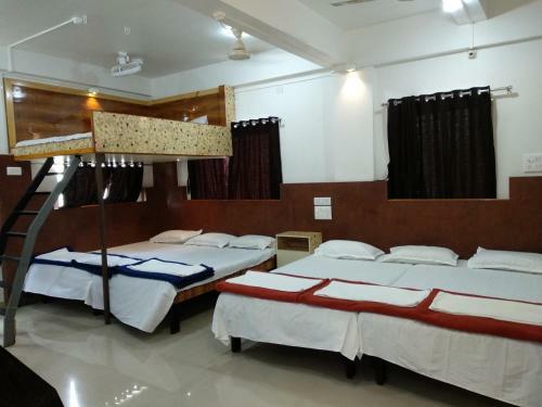 Hotel Joshi Yatri Niwas