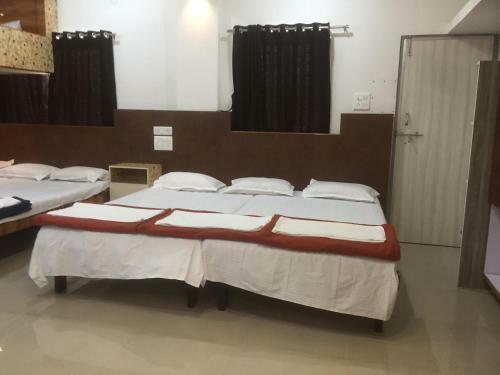 Hotel Joshi Yatri Niwas