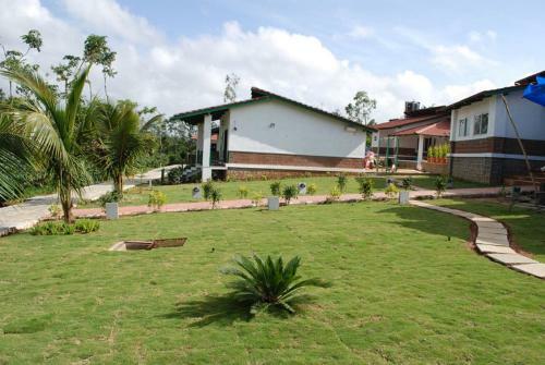 Hotel Eka Resort