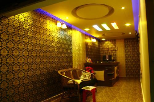 Hotel The Royal Panacea