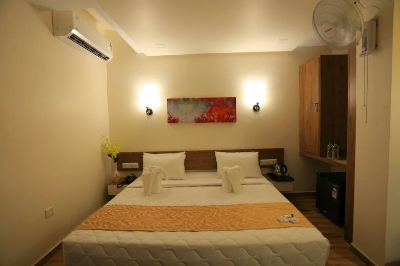 Hotel The Grand Raveta