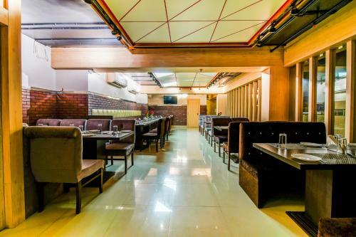 Fabhotel Palash Residency