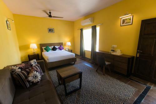Tuli Veer Bagh Resort