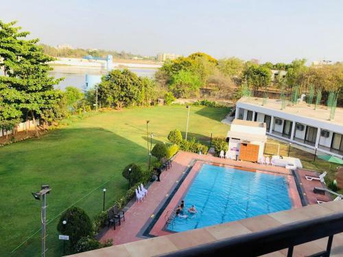 Hotel Vits Kamats Resort, Silvassa