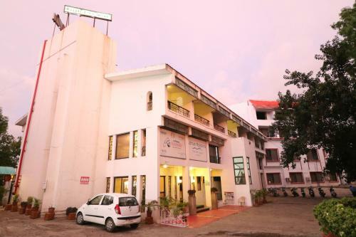 Hotel Vits Kamats Resort, Silvassa