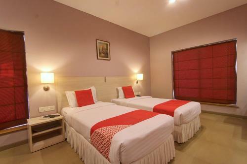 Hotel Golden Amoon Resort