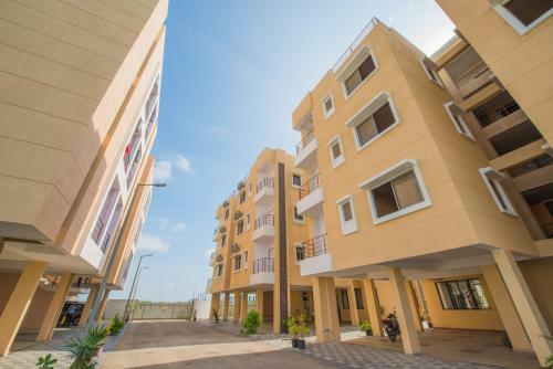 Budget Inn Service Apartments - Tiger Plaza