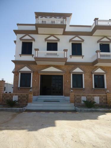 Hotel Bhagwati Vilas