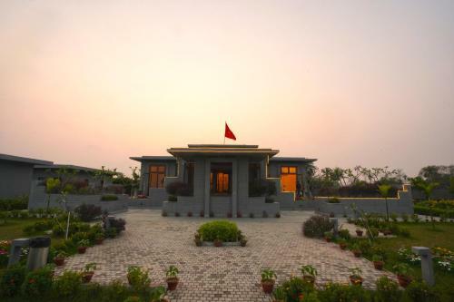 Hotel The Amaya Resort Kolkata Nh6